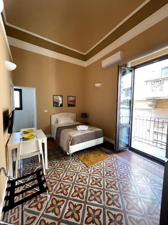 Faraone Apartments Катания Экстерьер фото