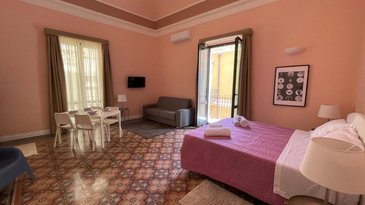 Faraone Apartments Катания Экстерьер фото