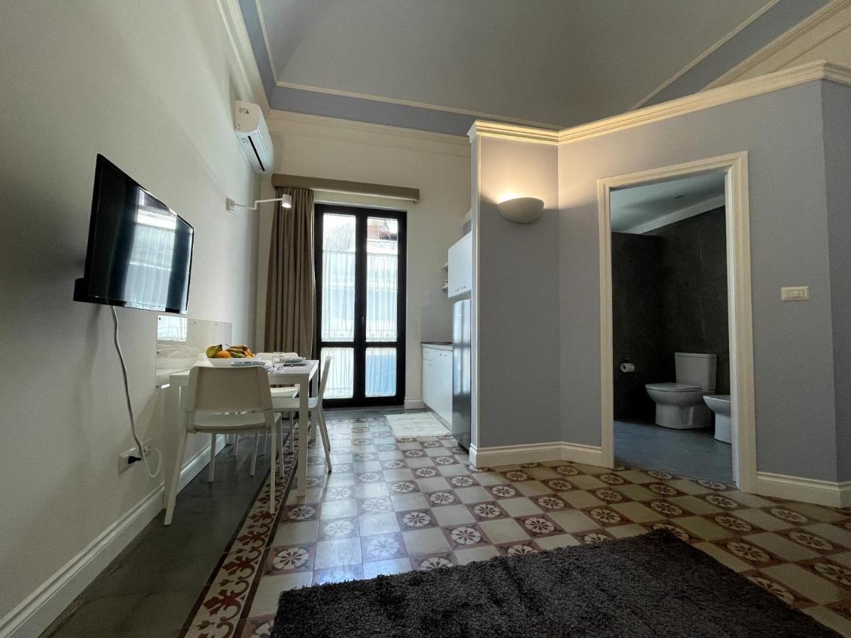 Faraone Apartments Катания Экстерьер фото