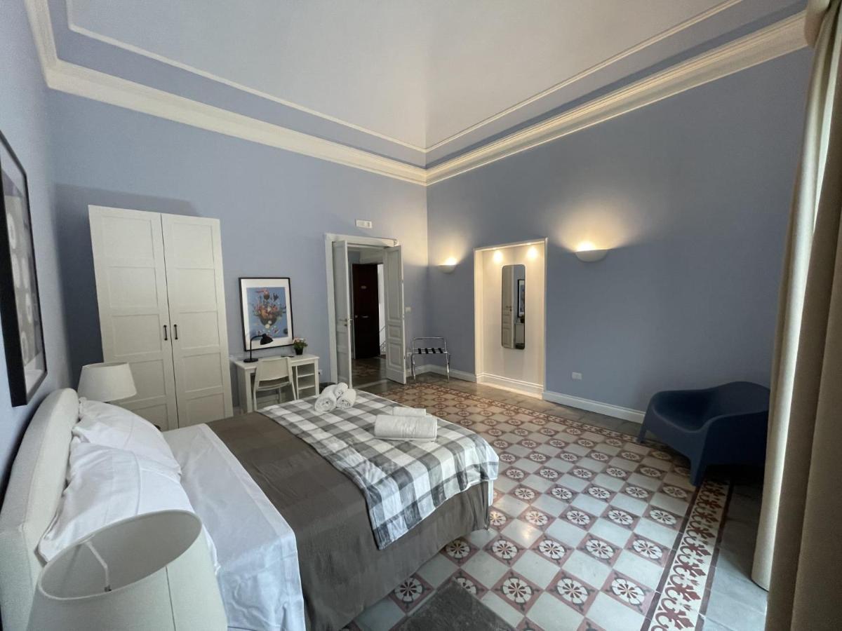 Faraone Apartments Катания Экстерьер фото